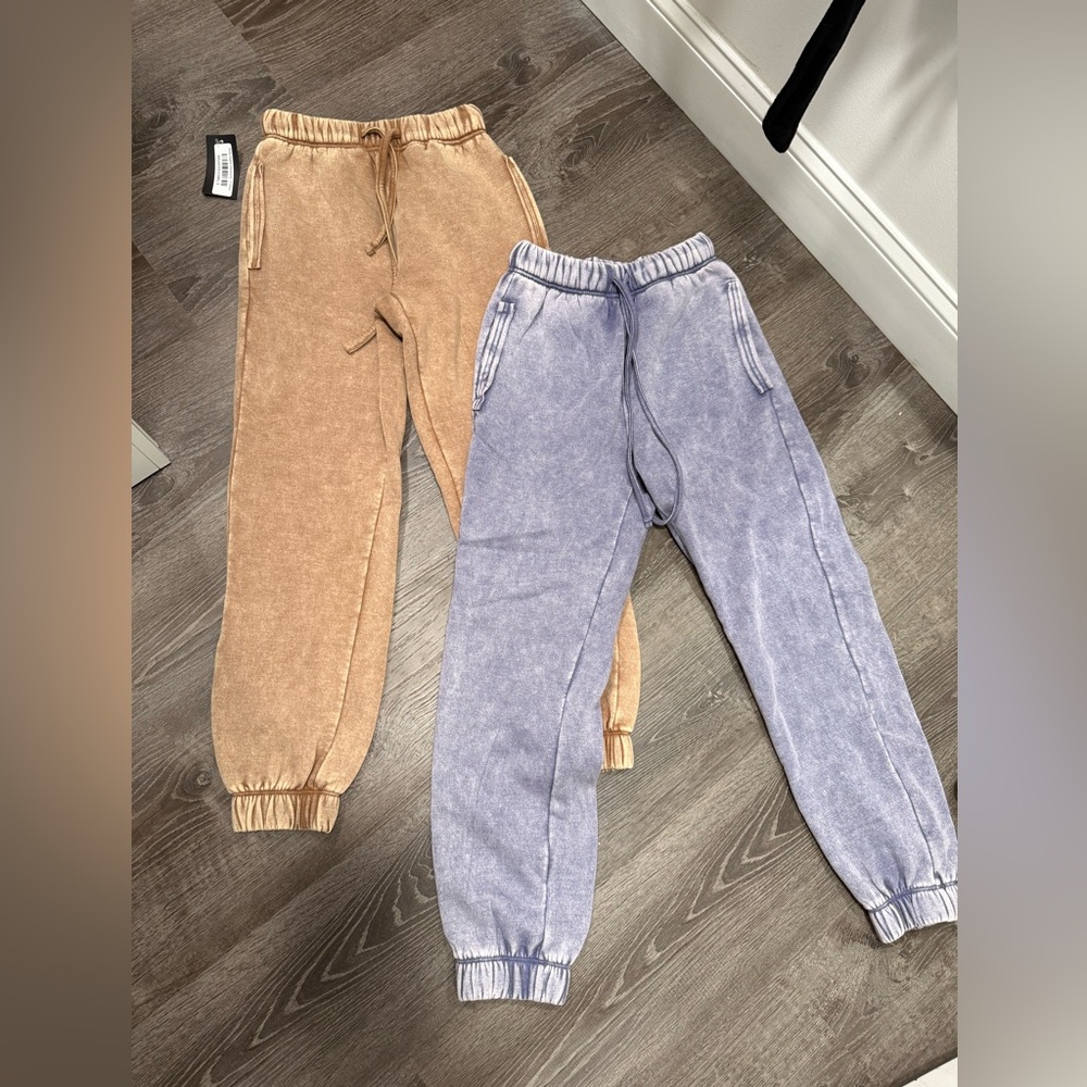 Women’s zenana sweatpants set of 2